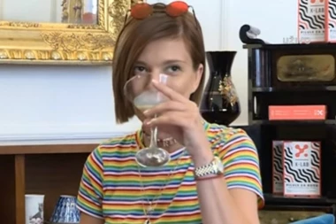 Kija se iznervirala kada su je pitali da li se čula sa Lunom: Pogledajte hit reakciju Kockareve!