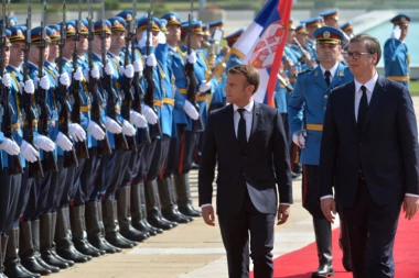 Makron u Srbiji, a u regionu muk! Hrvati u grču