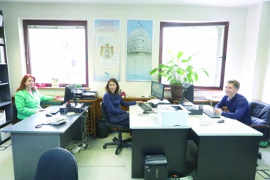 Srpski telegraf u poseti Kreditnom birou: Mesto od kog strepi pola Srbije!