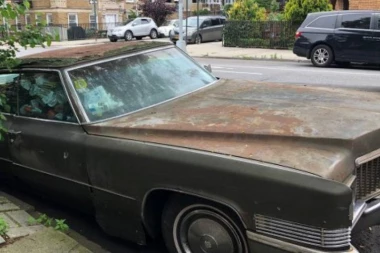 Simbol Bruklina uklonjen nakon 25 godina