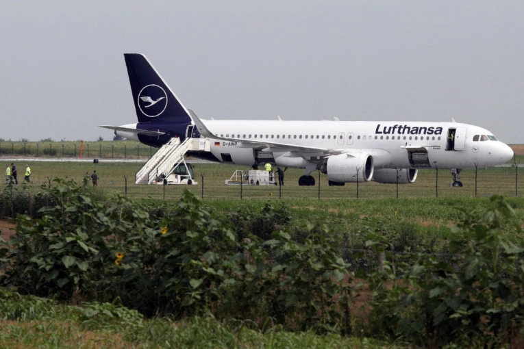 NA ISTOKU NIŠTA NOVO: Avio-kompanija donela važnu odluku, TURISTI su ovo čekali da čuju