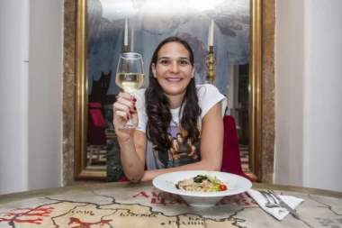 Sonja Petrović kuva za vas: Poklanjamo vam dodatak "Srpski kuvar"