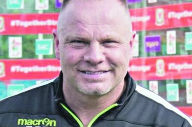 Velšanin preti Stojkoviću