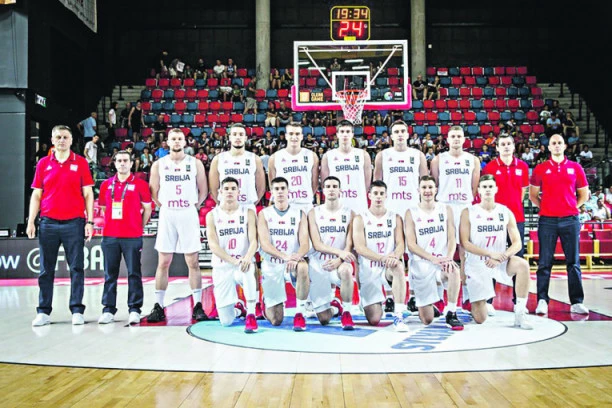 OVO SE DOSAD NIJE DEŠAVALO: Orlići, BEZ KLJUČNIH IGRAČA, imaju APSOLUTNU PREDNOST za prolazak u finale Evrobasketa! (FOTO)