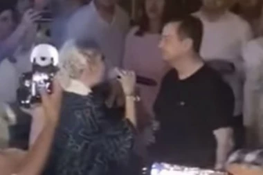 (HIT VIDEO) Dačić našao partnerku za duet: Ovako to izgleda kad šef diplomatije i ona zapevaju!