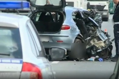Tragedija na mostu koji spaja Kovin i Smederevo: DVE OSOBE POGINULE u sudaru!