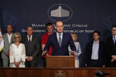 ALARMANTNO! U težnji da odškrinu vrata raja uđu u pakao! Svaki drugi adolescent ne zna za štetne posledice droge