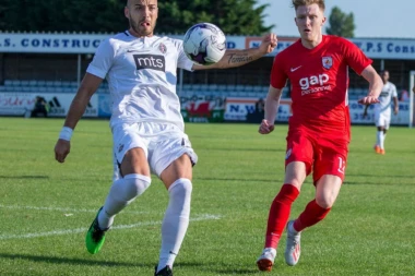 Velšani se više tukli, nego igrali fudbal – Partizan slavio na početku evropske avanture!