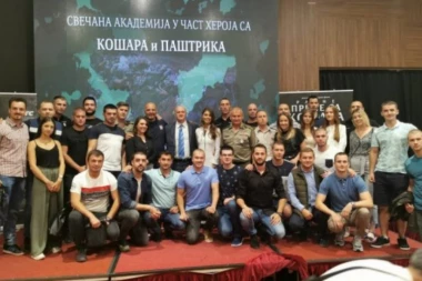 Da se nikad ne zaboravi: Selektor Đorđević i košarkaši Srbije pozdravili heroje sa Košara!