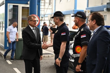 MUP i Agencija za bezbednost saobraćaja započeli kampanju "Vozi odmoran"