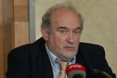 Poslanici izglasali: Marinović novi Poverenik za informacije od javnog značaja