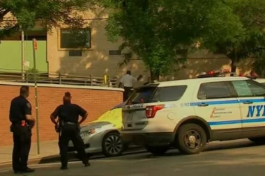 (VIDEO) OTAC IZ PAKLA! Ostavio blizance u kolima i otišao da radi, DEČAK I DEVOJČICA UMRLI U STRAŠNIM MUKAMA!