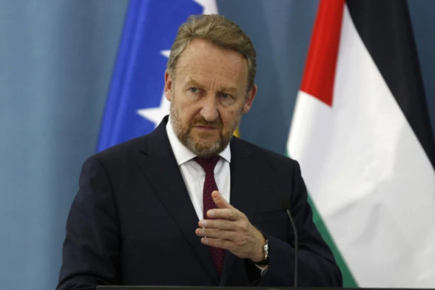 NI STIDA NI SRAMA! Izetbegović bez skrupula brani u Srbiji uhapšenog Zildžića i još preti: "Bilo bi dobro da se slučaj reši "pozitivno"!