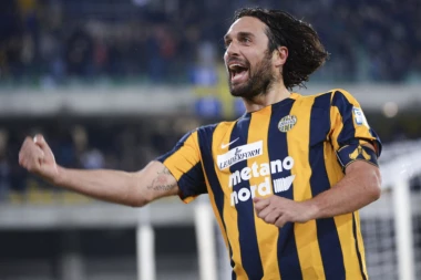 Luka Toni savetuje Juventus i Ronalda!