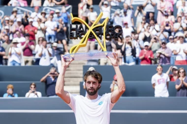 Odbranio titulu: Basilašvili i dalje šampion Hamburga!