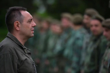 Ministar Vulin: Visok odziv kandidata za rezervni sastav Vojske Srbije