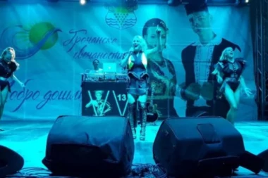 Dugo je nije bilo: Indira se nakon dosta vremena pojavila i oduševila publiku na Gročanskim svečanostima!