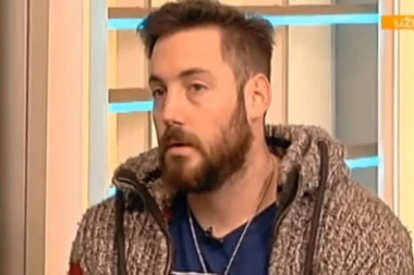 STRUGAR PONOVO U PROBLEMU ZBOG NASILJA NAD TAKSISTOM: Vilicu mu je polomio, na slamčicu sam jeo mesecima! Pokrećem i privatnu tužbu!