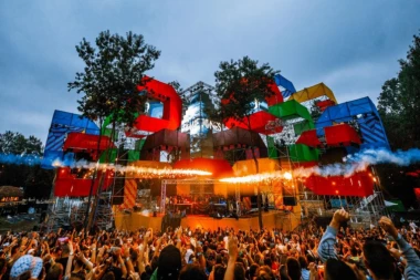 Senidah oduvala nevreme! Muzički festival u Vrnjačkoj Banji bolji nego ikada!