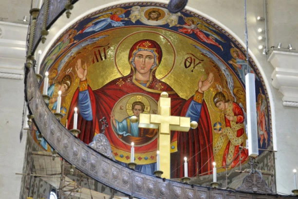 DANAS JE SVETI HARALAMPIJE: Veruje se da ćete biti zdravi ako uradite ovo