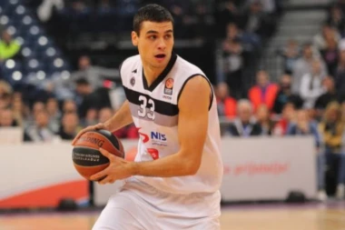 Bivši košarkaš Partizana pretučen na ulici - našli ga bez svesti!