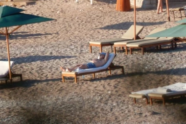 Gospodin Džaja  dao 120€ za ležaljku!