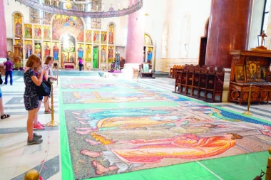 (FOTO) Crkva Svetog Marka dobija monumentalni mozaik