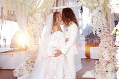 Udala se Hajdi Klum! Glamurozno venčanje na jahti iz snova!