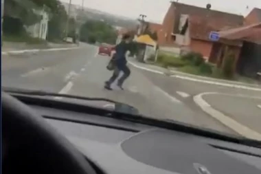 Užas na Novom Beogradu: Dečaka pregazio automobil, prebačen u Tiršovu