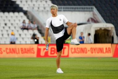 (FOTO) Asano je zbog OVOG gesta "popio grdnju" Grobara