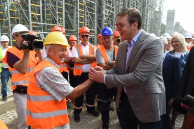 Aleksandar Vučić: U Čortanovcima je najveće železničko gradilište u Evropi