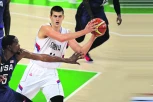 KAKO JE JOKIĆ PLAKAO U SOMBORU POSLE SREBRA NA OLIMPIJSKIM IGRAMA: Možda mu ovaj video pomogne da se brže odluči da igra za Srbiju u Parizu (VIDEO)
