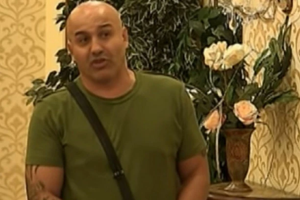 (FOTO) BAKI B3 javno osuo PALJBU po Anabeli, pa stao u Gagijevu odbranu: Znao si da može biti najveći neprijatelj!