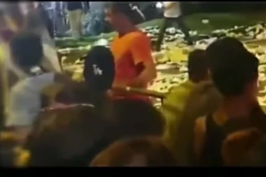 I opet će im Vučić biti diktator: Evo kako se jurišnici na institucije kažnjavaju u Britaniji i SAD!