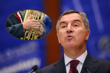 Na pjenu od trube! Guča srušila vlast u Budvi