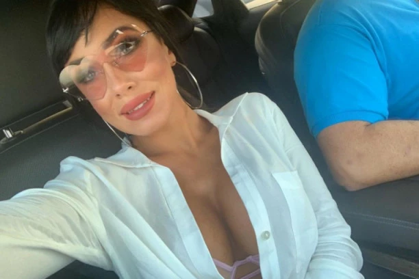 Priželjkuje troje dece: Udaje se Aleksandra Subotić!