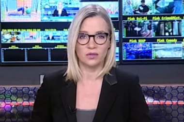 Ima šta da pokaže: Znate je kao voditeljku Dnevnika, a evo kakva je kad se skine!