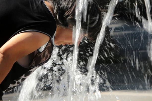 ČUVENI METEOROLOG UPOZORAVA: Pred nama je TROPSKI TALAS, evo kada će početi i šta sve možemo da očekujemo do sredine septembra!