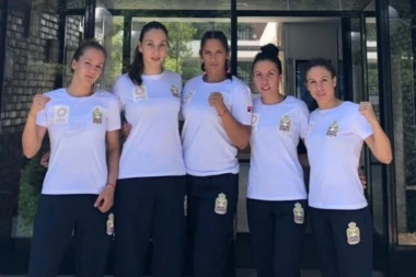 Bokserke otputovale u Španiju na pripreme za Evropsko prvenstvo!