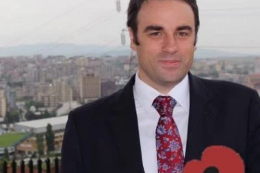 Britanski ambasador na oproštaju oduvao Šiptare jer su lažno navodili njegove izjave