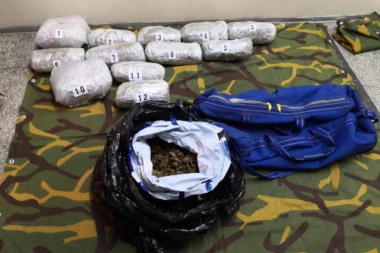 Droga spremna za tržište: Mladiću kome je u kući pronađena velika količina marihuane, određen pritvor