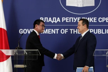 Japanci na našoj strani, traže najpre da se ukinu takse pa nastavak dijaloga