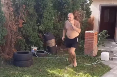 (VIDEO) NEMA DALJE! BIZA ZABADA GLAVU U BAZEN: Pogledajte urnebesni video kruševačkog Dona koji tvrdi da ulazi u rijaliti!