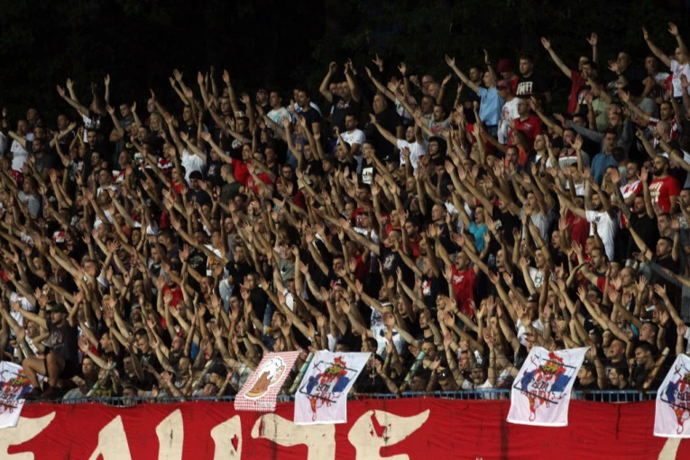 DESETODNEVNO USIJANJE: Sve je spremno za spektakl - Zvezda i Partizan stižu  na Staro sajmište!