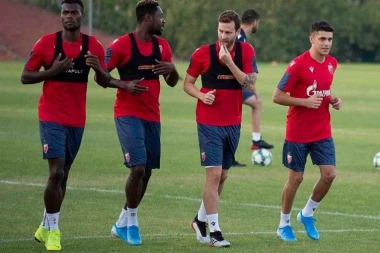 Glavobolje pred Jang Bojs: Četvorica "otpala", ali novi problem je povreda Kanjasa!