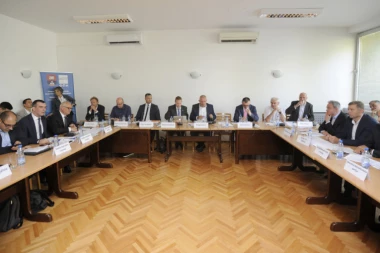 Počeo treći okrugli sto vlasti i opozicije na FPN