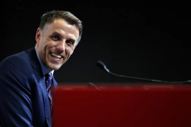 Nevil jasan: Bojkotom društvenih mreža protiv rasizma!