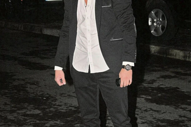 MIRKO ŠIJAN PRVI PUT NAKON KOKAINSKE AFERE: Zaboravio na skandal, fotografijom stavio tačku na spekulacije! (FOTO)