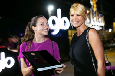 Pogodite kako se ovih dana provodi Nataša Bekvalac i ko joj pravi društvo?