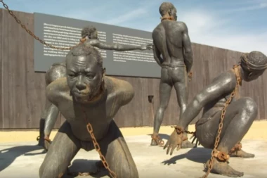 Mi 500 godina pod Turcima, a crnci 400 pod Amerima! Koliko su zaradili na robovima za toliko vremena?